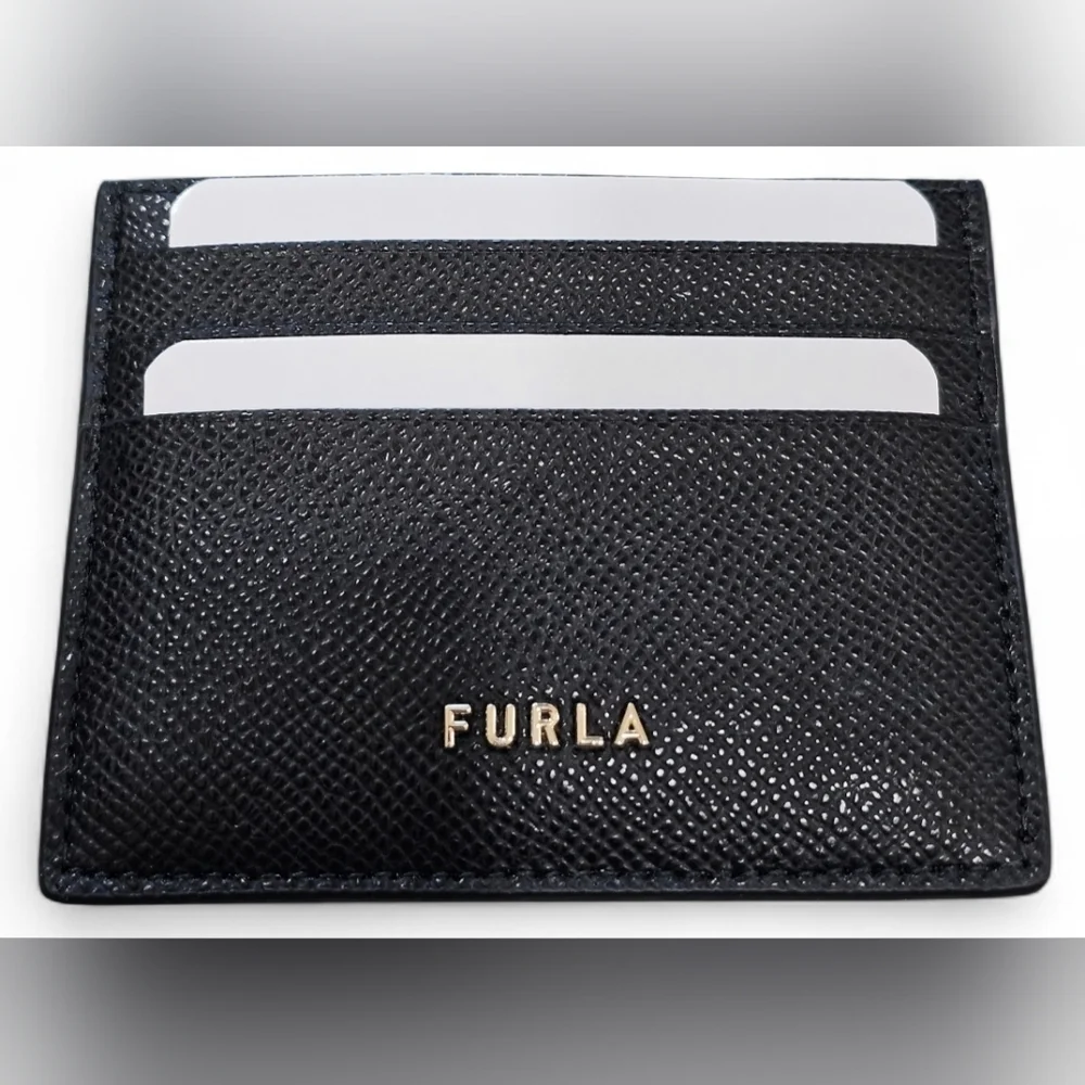 Furla Classic Credit Card Case Textured Leather In Black, New